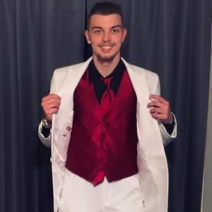 Meet your Posher, Brandon